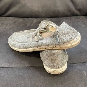 Heather grey hey dudes